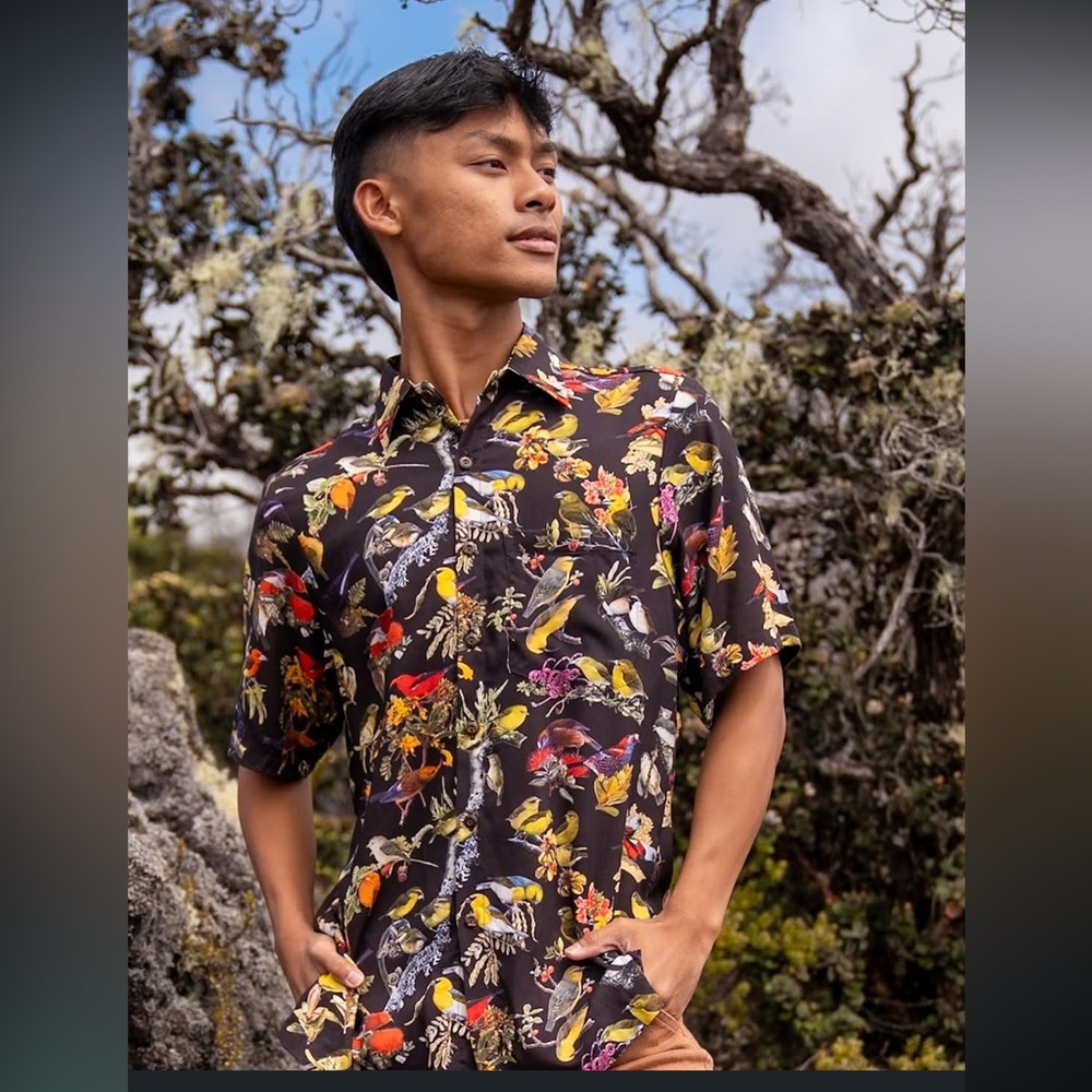 Laulima Aloha Short-Sleeve Button-Down Shirt Honeycreeper Bird Print XXL